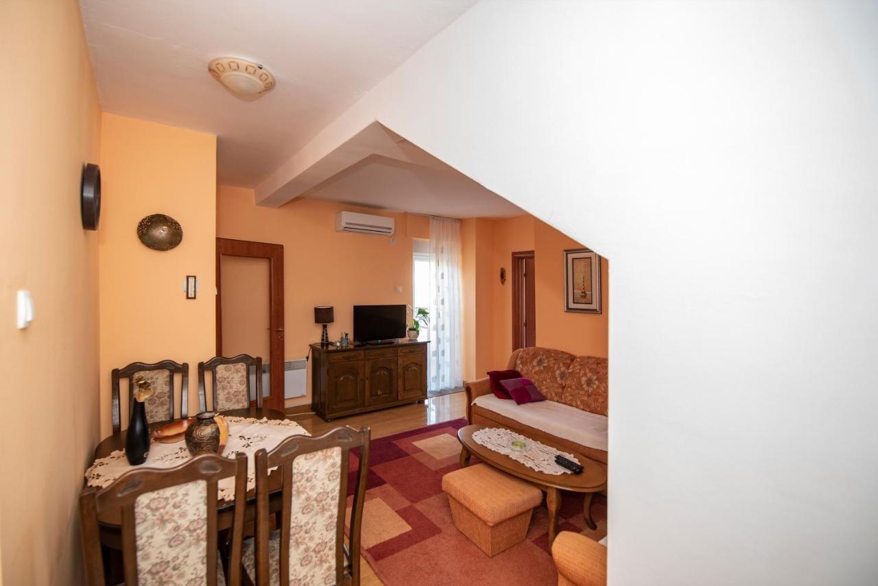 Апартаменти Apartman Pogled Требинє Екстер'єр фото